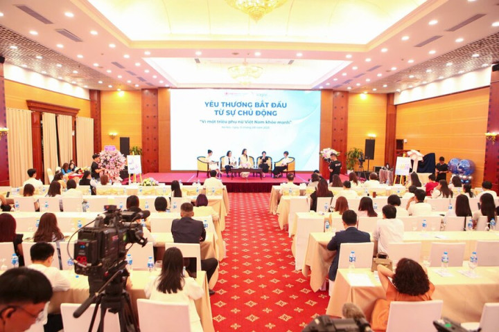 Lan tỏa “Yêu thương bắt đầu từ sự chủ động” và ra mắt quỹ “Vì một triệu phụ nữ Việt Nam khoẻ mạnh”
