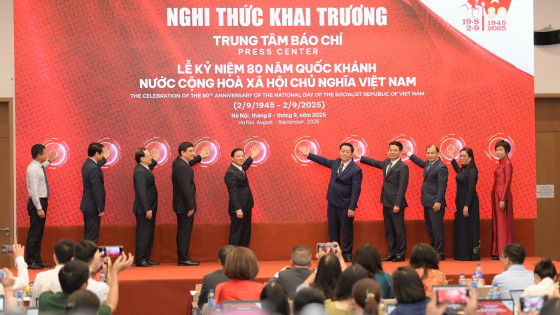 Khai trương Trung tâm Báo chí Lễ kỷ niệm 80 năm Quốc khánh 2/9