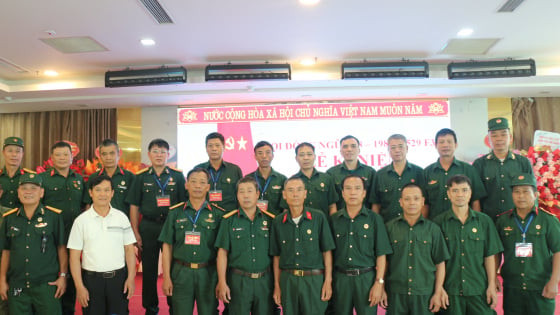 Lễ Kỷ niệm 39 năm Ngày Nhập ngũ của Hội đồng ngũ 29/8/1986 - Trung đoàn 529- Sư đoàn 311 - Quân đoàn 26 - Quân khu I