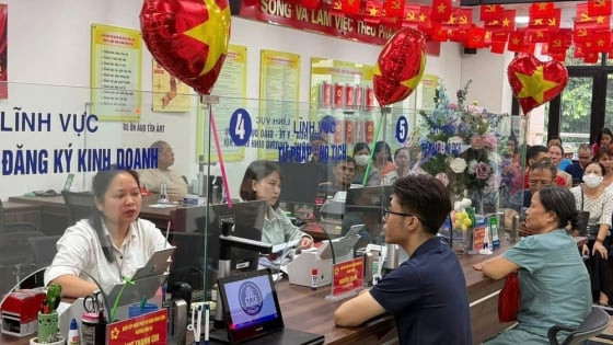 Tết Độc lập trọn vẹn: 100% xã, phường hoàn thành rút kinh phí trao quà