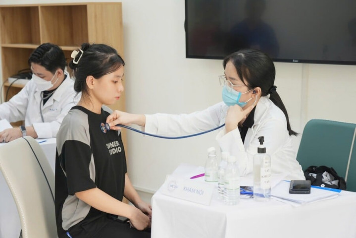 Tạo “đề kháng” cho tân sinh viên