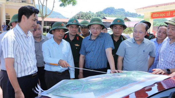 Bí thư Tỉnh ủy Thanh Hóa kiểm tra khắc phục bão lũ, chuẩn bị năm học mới ở miền biên viễn