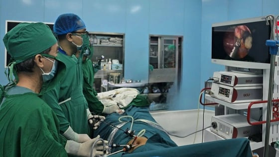 Ca phẫu thuật nội soi thành công lần đầu tiên ở Côn Đảo