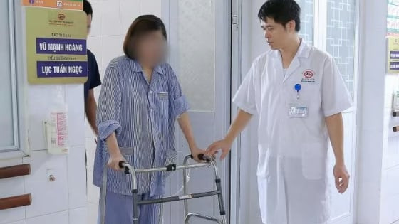 Cứu sống cô gái 31 tuổi sốc đa chấn thương sau khi nhảy cầu Bãi Cháy