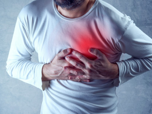 10 dấu hiệu và triệu chứng của bệnh đau tim