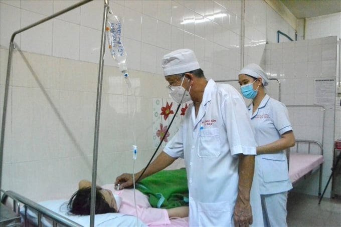 Bệnh viện tư nhân TP Long Xuyên miễn phí khám, sinh đẻ cho các bà bầu về An Giang