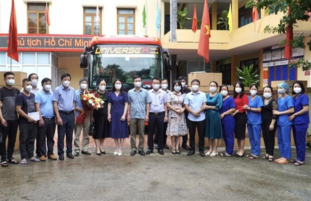 Quảng Bình cử cán bộ sang giúp tỉnh Khammouane của Lào chống dịch