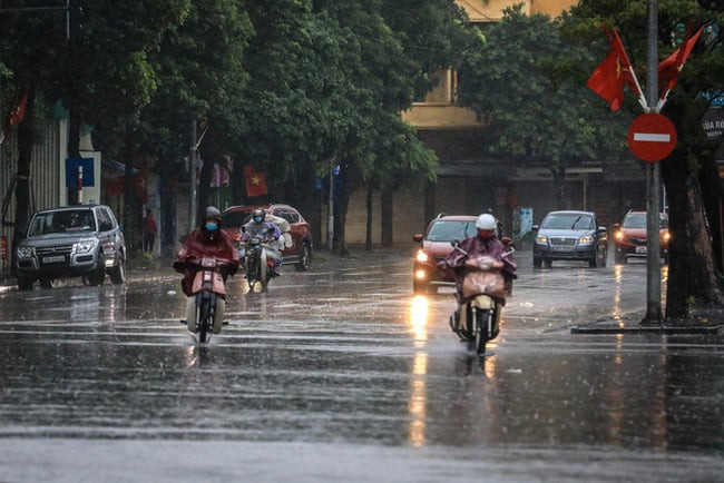 Dự báo thời tiết ngày 18/10: Không khí lạnh tràn về gây mưa rét ở nhiều nơi