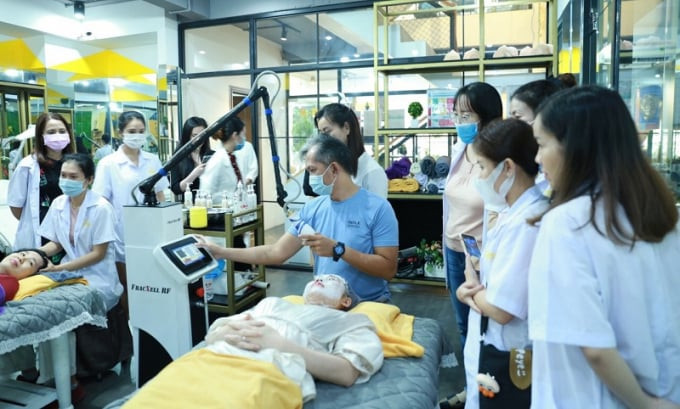 Độc đáo sản phẩm dành cho sức khỏe, sắc đẹp được nghiên cứu, chế tạo bởi nhà khoa học Việt