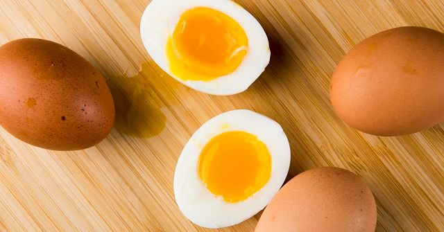Lợi ích trứng gà luộc đối với sức khỏe