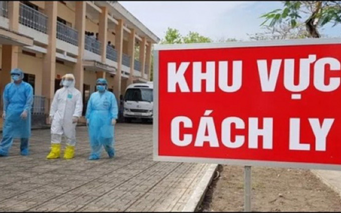 Quảng Bình: Khen thưởng, động viên cô và trò hoàn thành lớp học trong khu cách ly tập trung