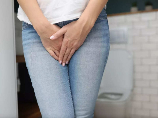 7 thực phẩm và đồ uống có thể gây ra nước tiểu đục không tốt cho sức khỏe