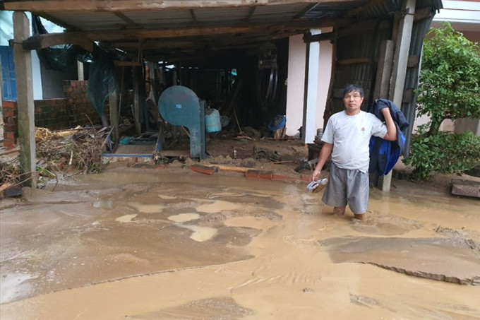 Bình Định: Mưa lớn cực đoan, sạt lở nghiêm trọng