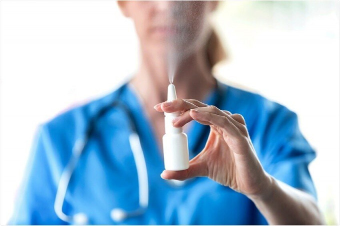 Vaccine qua đường mũi có thể tạo ra khả năng bảo vệ virus rộng hơn so với tiêm