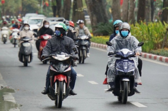 Dự báo thời tiết ngày 13/12: Bắc Bộ sáng và đêm trời rét, Nam Bộ có mưa rào