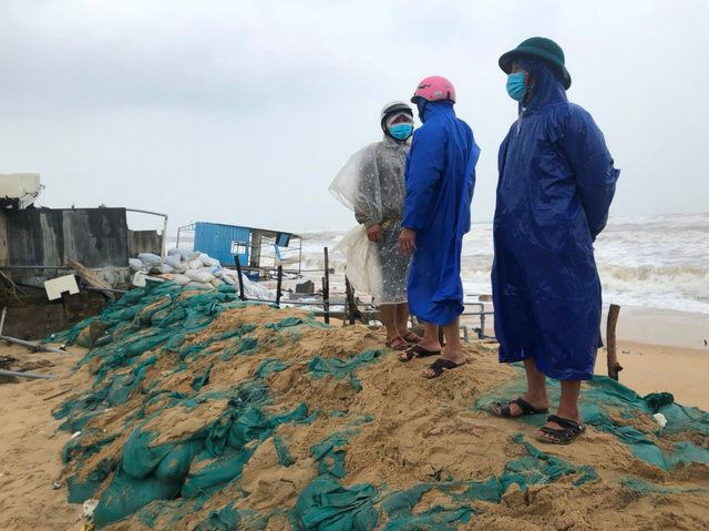 Thừa Thiên - Huế khẩn trương ứng phó với bão số 9