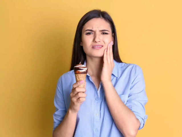 5 lý do bạn cần đưa dầu dừa vào thói quen chăm sóc răng miệng của mình