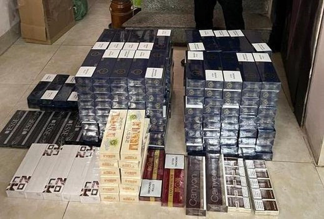 Hà Nội bắt giữ đối tượng buôn bán thuốc lá nhập lậu