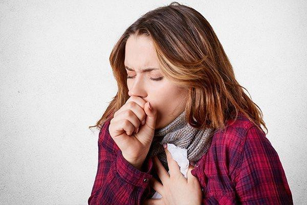 Ho xuống dưới giảm lây lan các giọt đường hô hấp