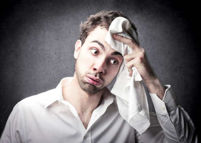 Dấu hiệu của sự căng thẳng liên tục là gì?