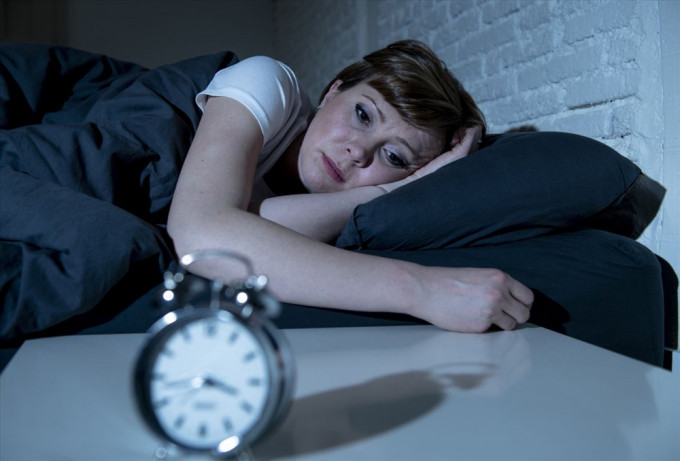 Nguyên nhân bất ngờ gây khô miệng khi thức dậy lúc nửa đêm