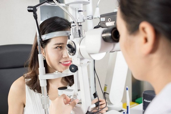 Áp dụng các bài kiểm tra mắt có thể dự đoán nguy cơ tử vong sớm