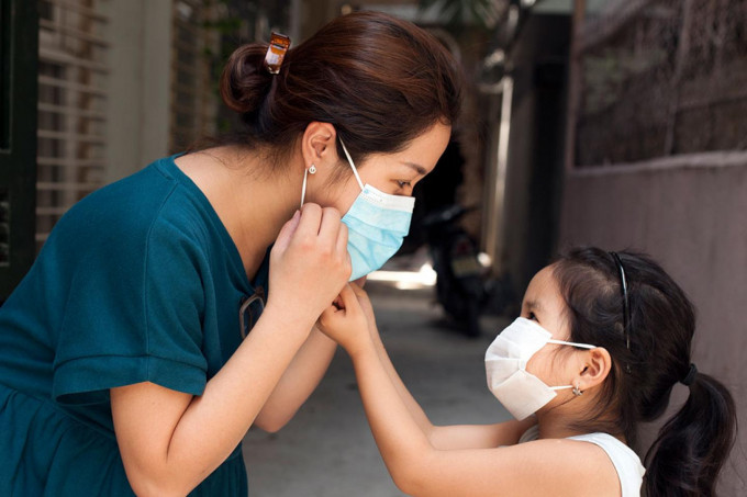 8 biện pháp cần làm theo để tăng cường khả năng miễn dịch nếu con bạn mắc COVID-19