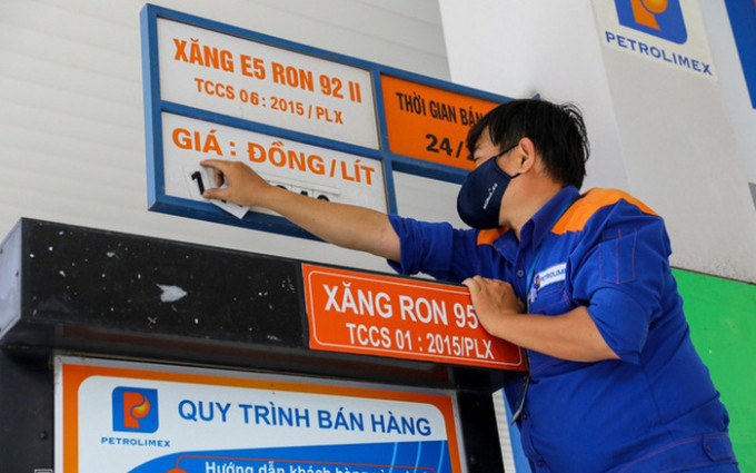 Theo dõi sát diễn biến cung cầu, giá cả thị trường để điều hành, bình ổn giá, kiểm soát lạm phát