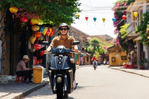 Vì sao bạn nên sở hữu ngay một chiếc xe máy điện?