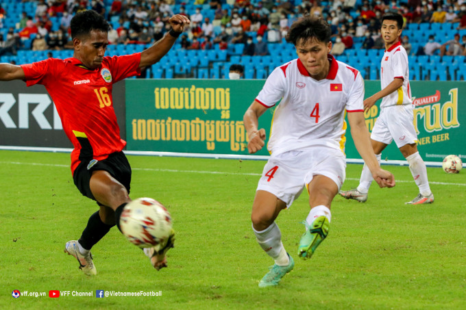 Thủ tướng Chính phủ biểu dương tinh thần vượt khó khăn của đội tuyển U23 Việt Nam