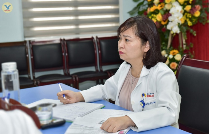 Ngày Thầy thuốc Việt Nam 27/2: Tâm sáng, trí bền của bóng hồng ngành y