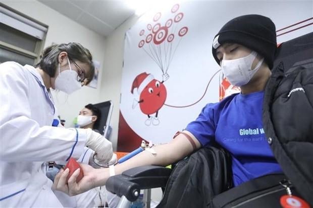 Các trường hợp mắc COVID-19 có thể hiến máu sau 10 ngày