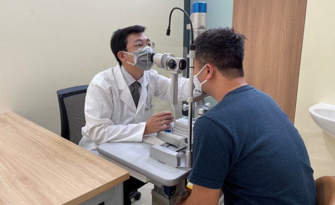 Hậu COVID-19: Các triệu chứng ở mắt