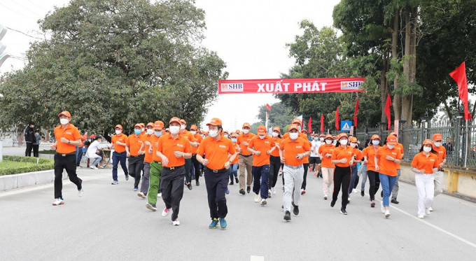 Ninh Bình phát động tháng hoạt động TDTT cho mọi người và Ngày chạy Olympic vì sức khỏe toàn dân