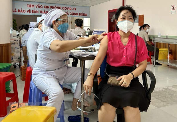Quỹ vaccine phòng COVID-19 đã huy động được hơn 8.954 tỷ đồng