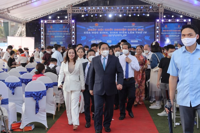 Diễn đàn “Truyền cảm hứng khởi nghiệp cho HSSV- Đồng tâm hiệp lực phấn đấu vì sự nghiệp chăm sóc sức khỏe cộng đồng nâng cao chất lượng giống nòi”