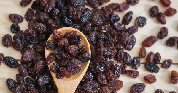 2 loại trái cây sấy khô tốt sức khỏe