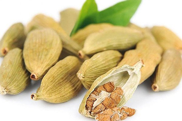 5 lợi ích sức khỏe của việc tiêu thụ bạch đậu khấu