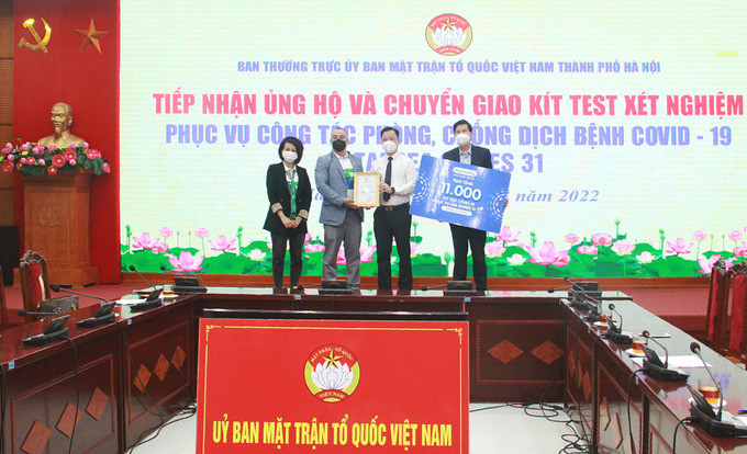 Hà Nội đã tiếp nhận 11.000 kit test COVID-19 để phục vụ cho SEA Games 31