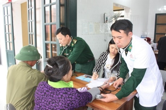 Phê duyệt Chương trình kết hợp quân dân y chăm sóc sức khỏe nhân dân