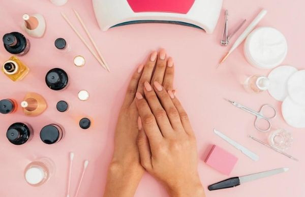15 mẹo đơn giản giúp lớp sơn móng tay của bạn lâu trôi hơn
