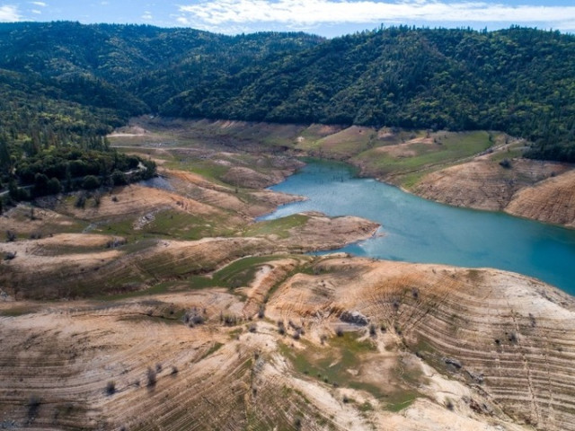Mỹ: Hàng triệu người California thiếu nước nghiêm trọng