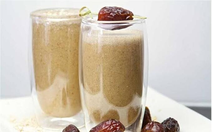Lợi ích của uống sữa chà là vào ban đêm