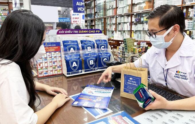 Bộ Y tế yêu cầu kê đơn thuốc kháng virus COVID-19 đúng quy định