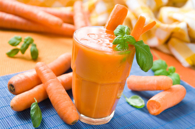 10 công dụng của nước ép cà rốt