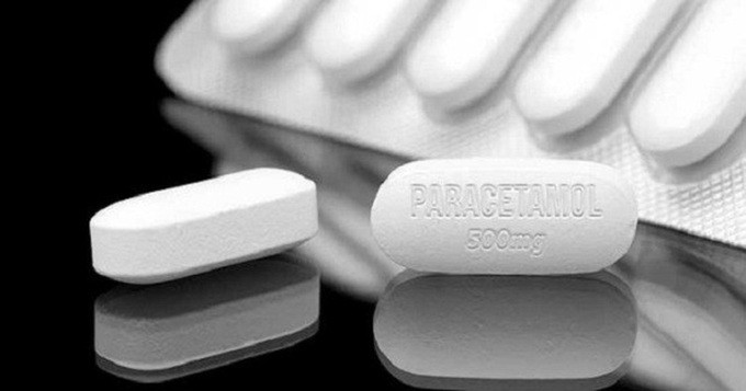 TP HCM: Nam sinh lớp 8 uống 40 viên paracetamol vì... buồn