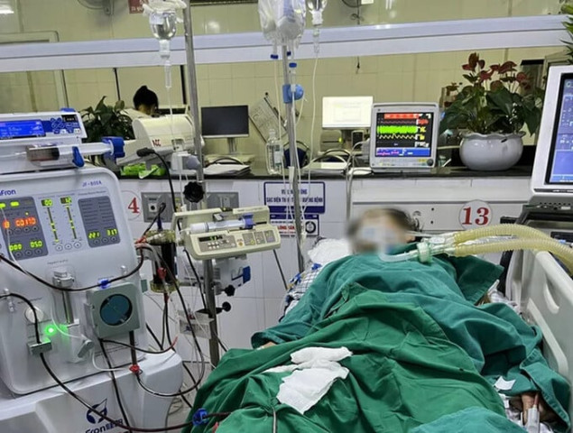 Phú Thọ cấp cứu bệnh nhân ngộ độc hóa chất diệt muỗi trong tình trạng nguy kịch