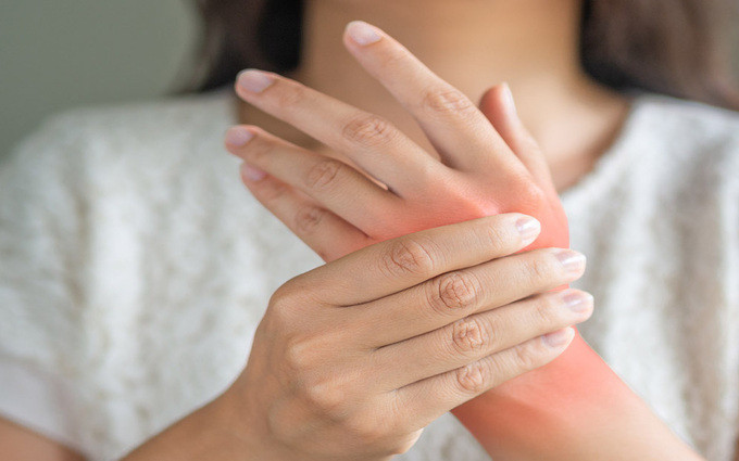 Thay đổi lối sống có thể giúp kiểm soát bệnh viêm khớp dạng thấp