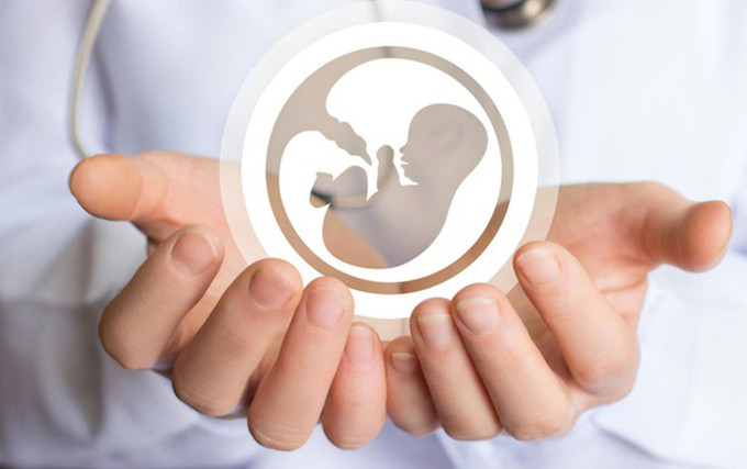 Những dấu hiệu bất thường trong thai kỳ các mẹ cần đi khám ngay