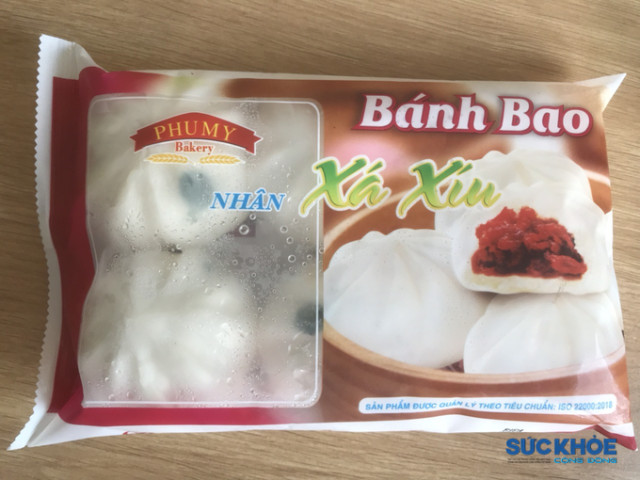 Bánh bao Phú Mỹ Bakery tiếp tục bị mốc đen dù còn hạn sử dụng